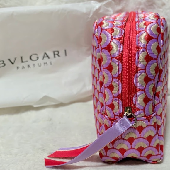 Bvlgari Scallop Pattern Embroidered Cosmetic Case/Make-up Bag - Picture 7 of 16